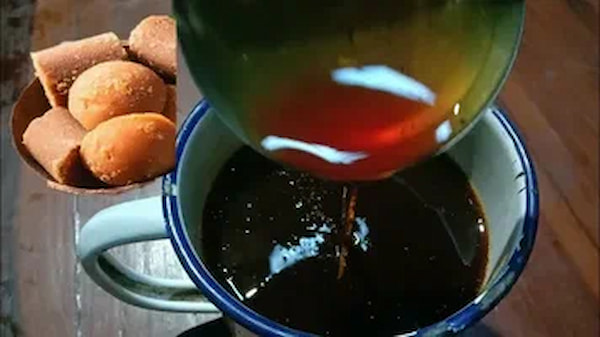 تصویر 2 از خرید شیره انگور خانگی + قیمت فروش استثنایی